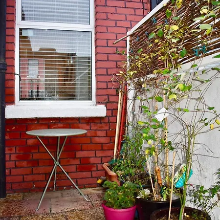 Appartement Newly Refurbished 2 Bedroom Terraced House In Dublin